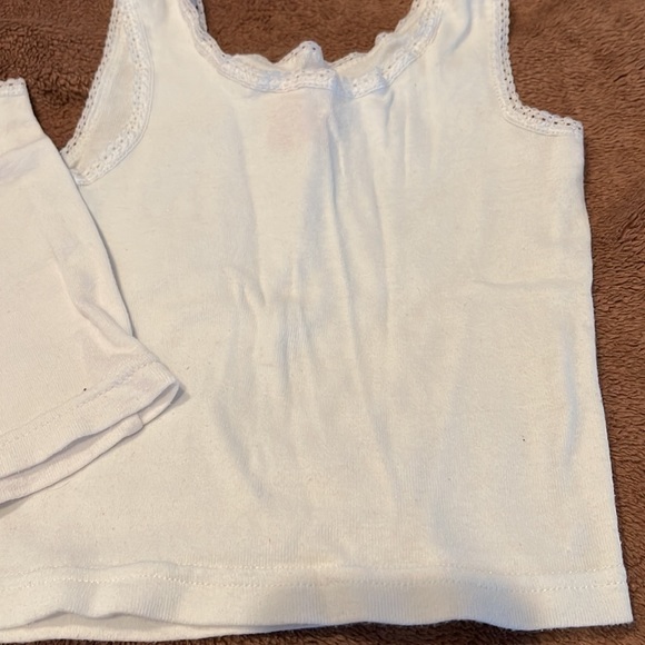 NWOT- set of 3 Garanimals 2T-3T girls undershirts with lace trim - Picture 5 of 6